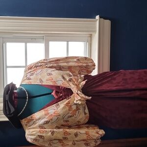 NWT Urban outfitters linen blend seashell front tie puff sleeves sz M